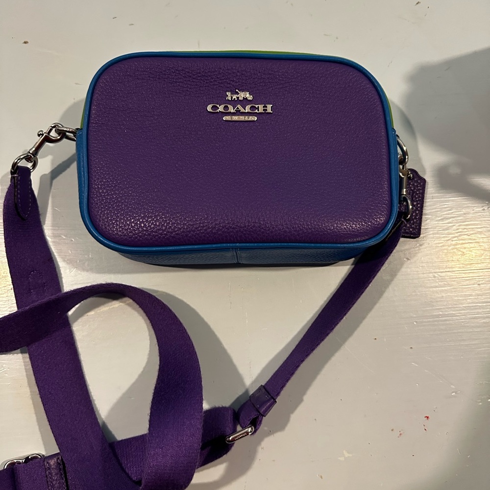 Small Crossbody Coach Bag. Used at-least 4 times